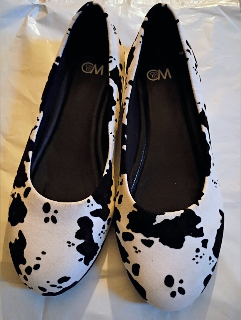 Black and White Cowprint Ballet Flats Size 8 W